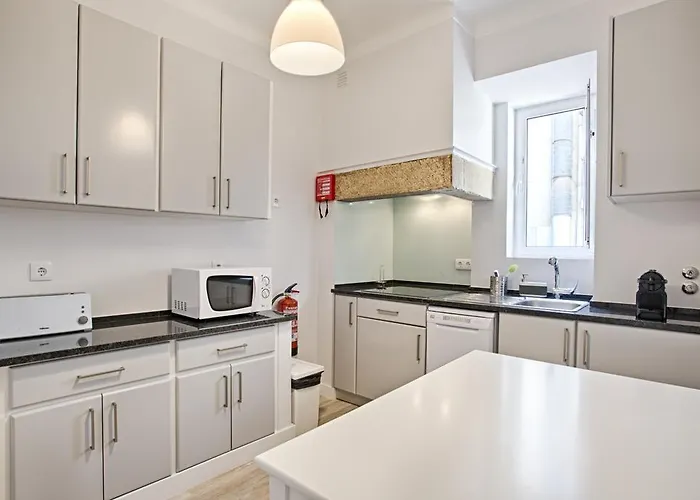 Bmyguest - Ambassador Boutique Ii